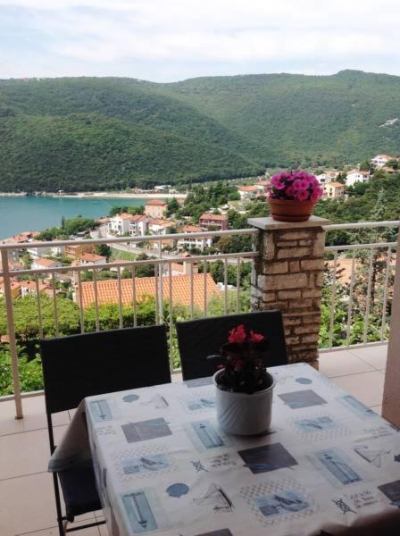 Apartments Alma Rabac Εξωτερικό φωτογραφία