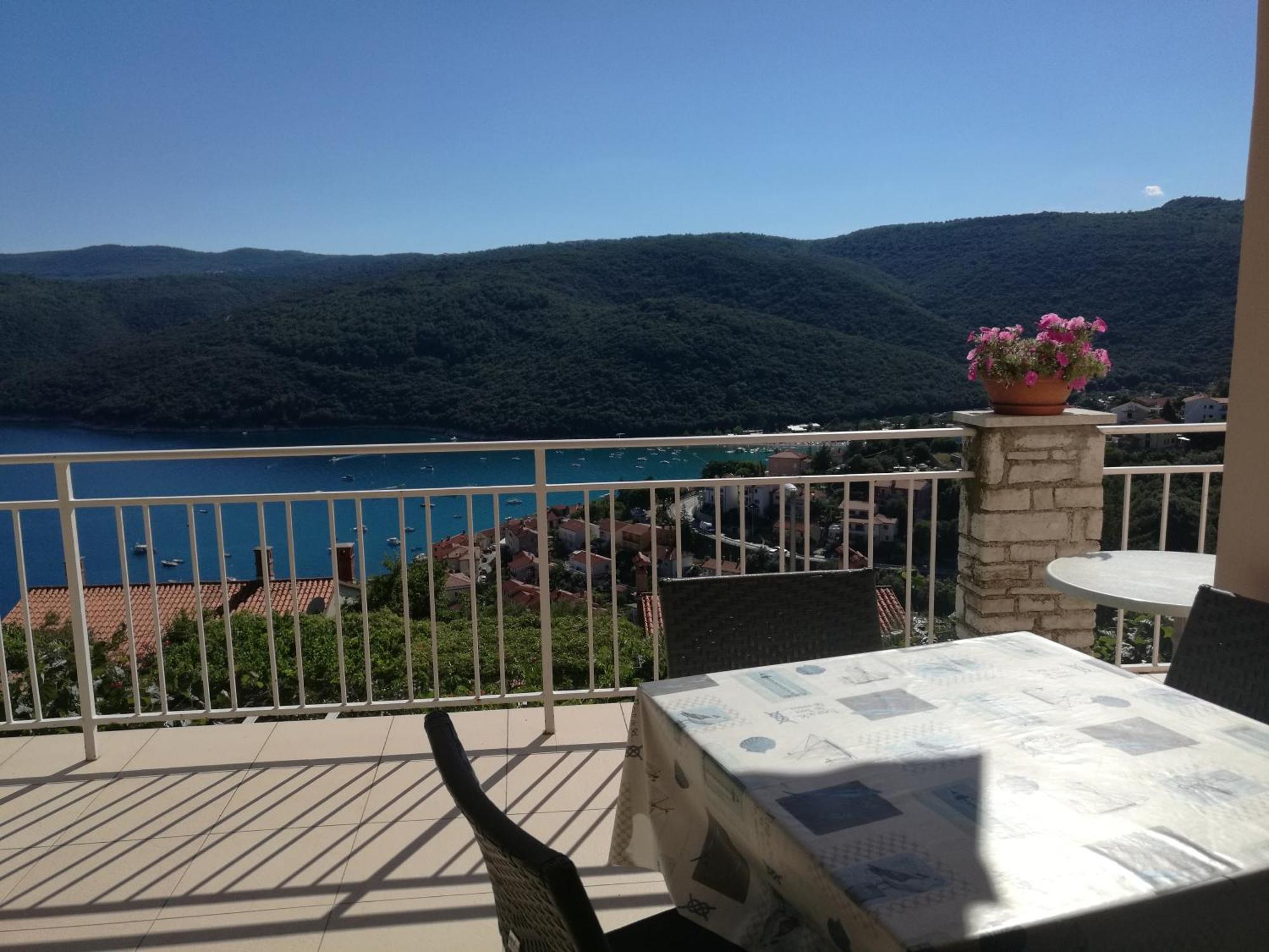 Apartments Alma Rabac Εξωτερικό φωτογραφία