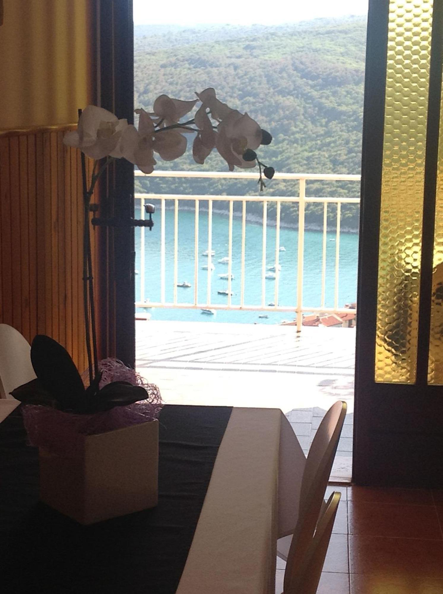 Apartments Alma Rabac Εξωτερικό φωτογραφία